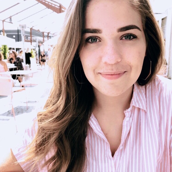 Meet your Posher, Sarah - Picture 1 of 1